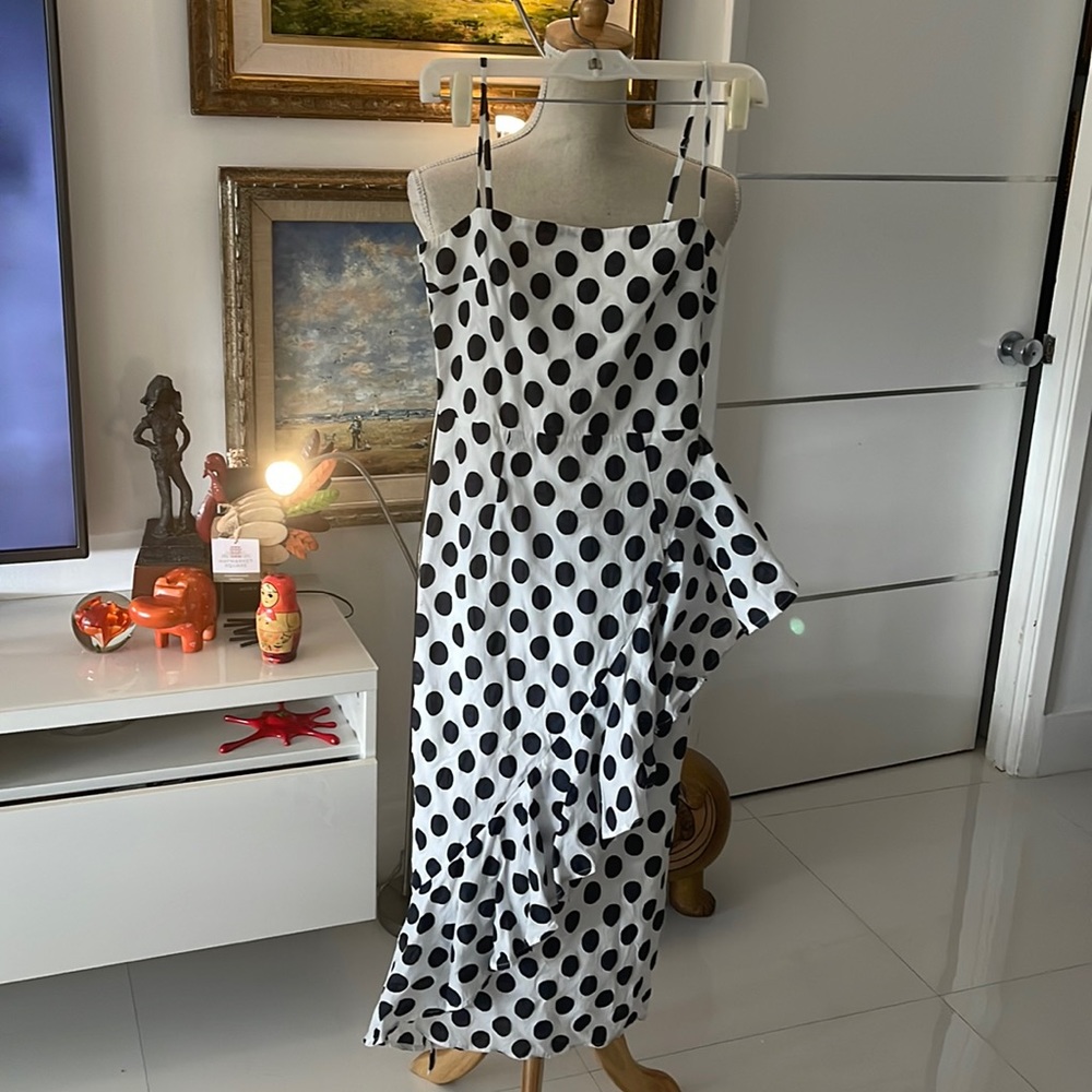 Lovers + Friends White & Black Polka Dot Ruffle Detail Cocktail/Party Dress